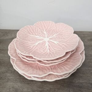 This listing is for 6 pcs Hobby Lobby Pink Cabbage Rose Leaf Plates